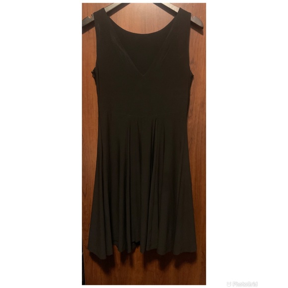 EUC Ralph Lauren Dress - Picture 2 of 4
